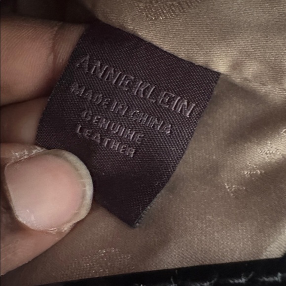 Quilted Shoulder or Clutch Bag - Picture 6 of 6